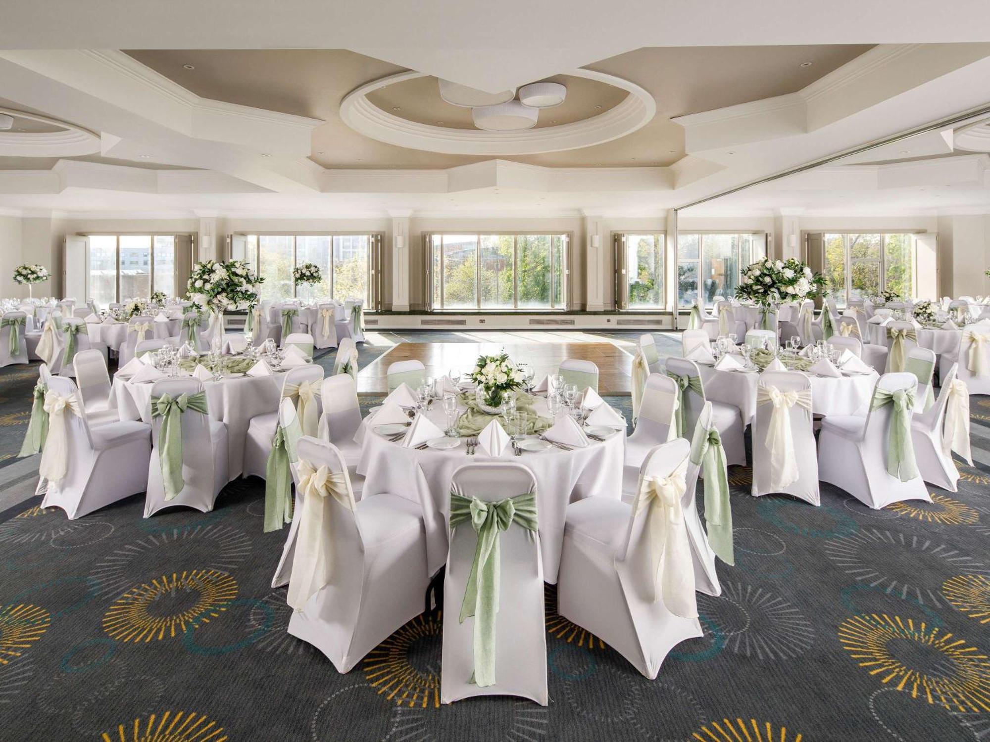 Hotel Mercure Centre 4*